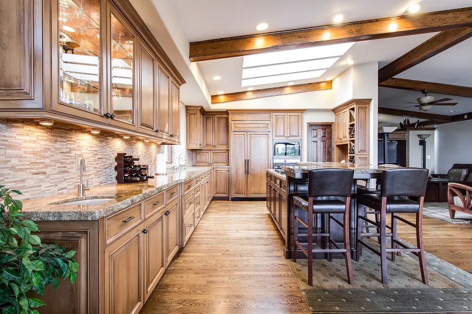 Image A, for 10Past6.Com